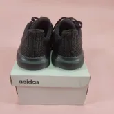 Adidas  รองเท้าผ้าใบสีดำ size 12K / 17.8 cm