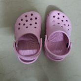 รองเท้า crocs ไซส์ 2/3 US