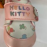 ส่งต่อรองเท้า Hello kitty ไซส์ 4