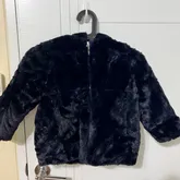 Zara Kids Faux Fur Jacket Used เสื้อแจ๊คเก็ต ขนสัตว์สังเคราะห์ของเด็กสีดำ มือสอง