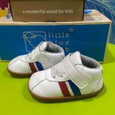 รองเท้า Little blue lamb
