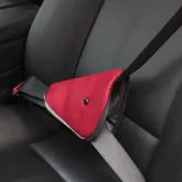 ตัวรัดเบลท์สำหรับเด็กเล็กในรถยนต์ เพิ่มความปลอดภัย