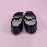 H&M รองเท้าหนังแก้วสีดำไซส์ 10.5 