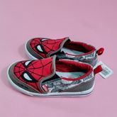 รองเท้า Stride Rite spider marvel ไซส์ 19 cm 