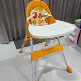 เก้าอี้ทานข้าวเด็ก glowy