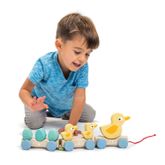 Tender Leaf Toys ของเล่นไม้ ของเล่นเสริมพัฒนาการ เดินเล่นกับเป็ดน้อย Pull Along Ducks