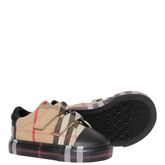 (ขายแล้ว) [คุณอั๋น ภูวนาท] รองเท้า BURBERRY  สภาพ90% mini markham size 23 (sold)