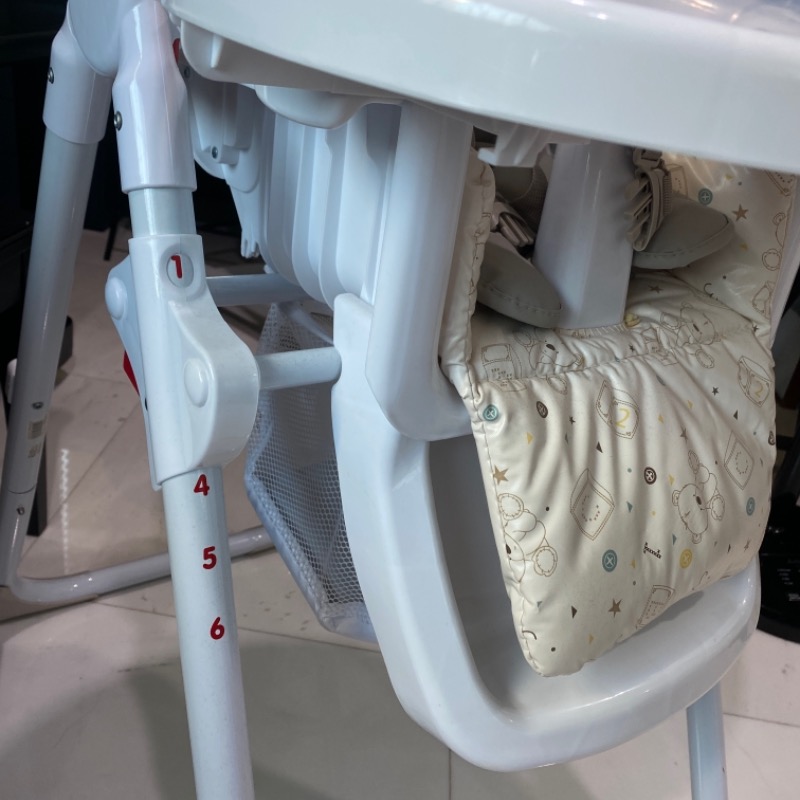 Mothercare เก้าอี้ high chair