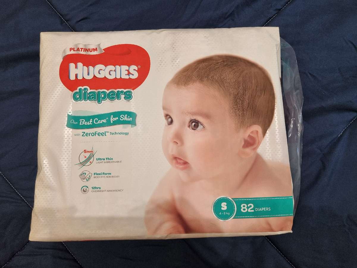 Huggies tape size S