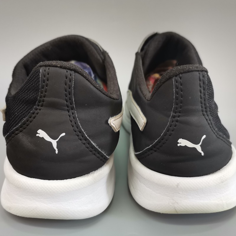 รองเท้าผ้าใบPUMA​ 