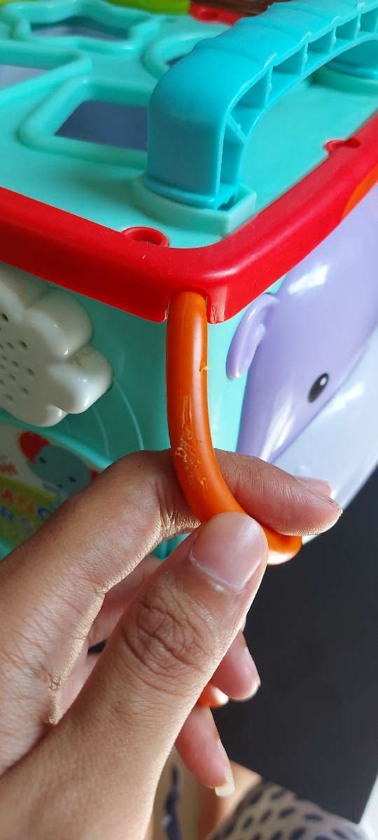 กล่องกิจกรรมFisher-Price 5 ด้าน 