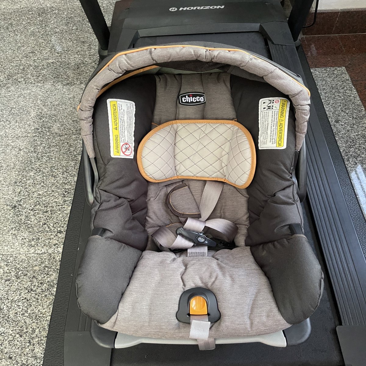 Carseat Chicco คาร์ซีท chicco keyfit 30