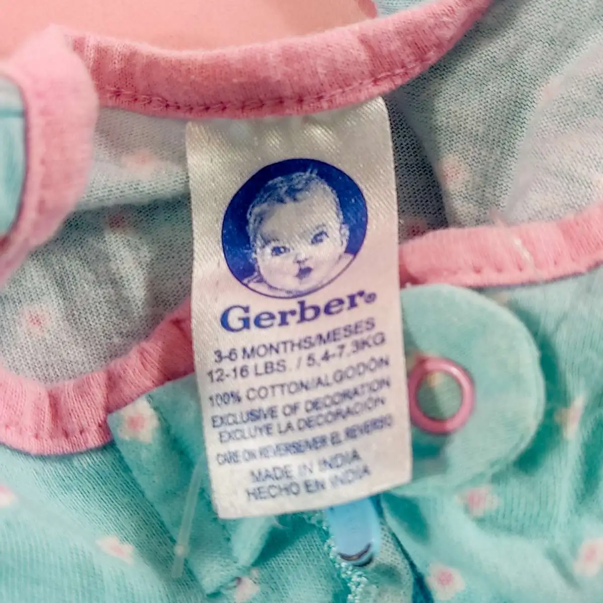 Gerber ชุดหมีแขนขายาวสีเขียวมิ้นลายดอก3-6m Gerber ชุดหมีแขนขายาวลายขวางชมพูขาว 3-6m