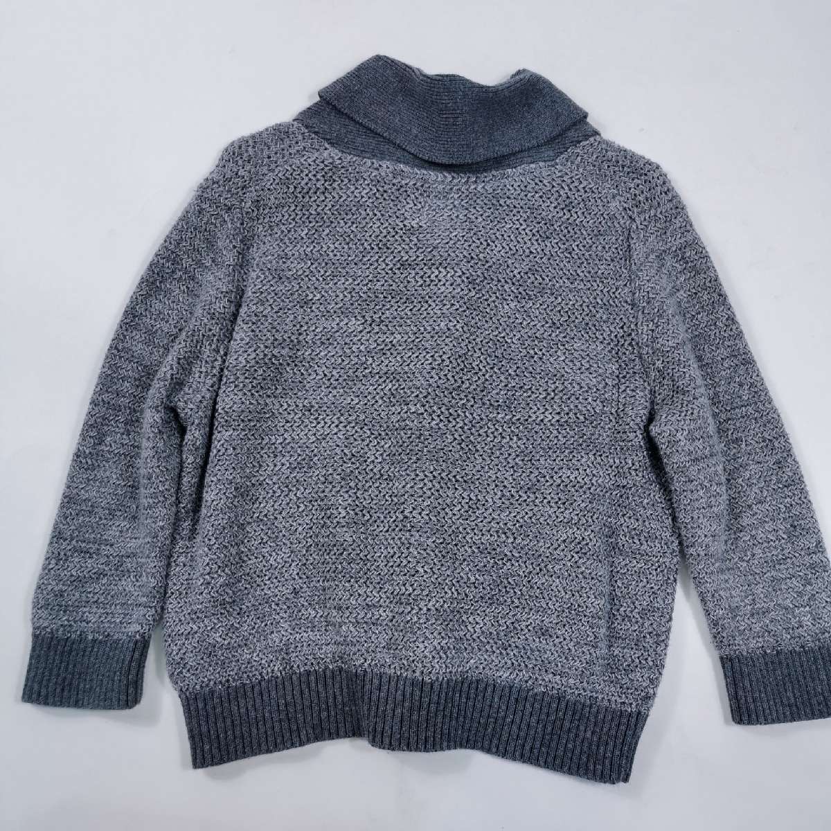 เสื้อกันหนาวไหมพรม baby GAP size 12 -18 months 90/48 สีเทา