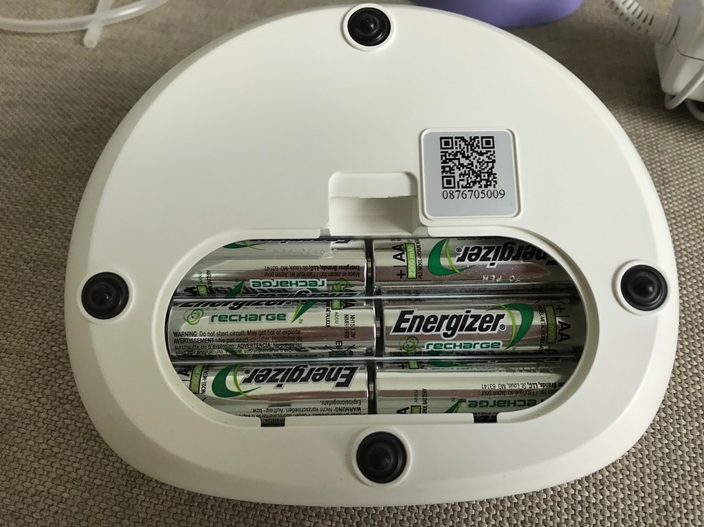 Breast pump brand Lansinoh