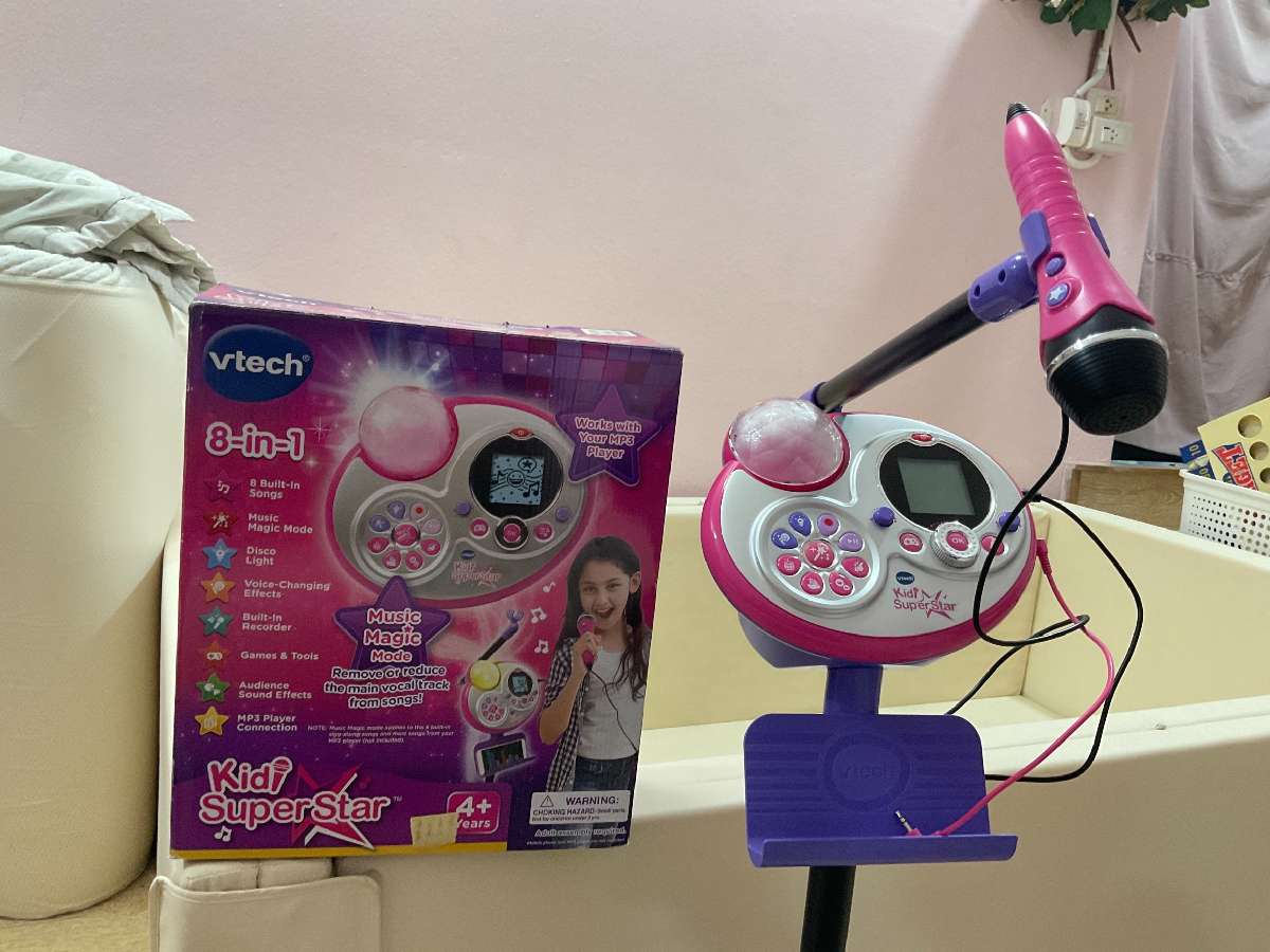 VTech Kidi Super Star Karaoke System with Mic Stand