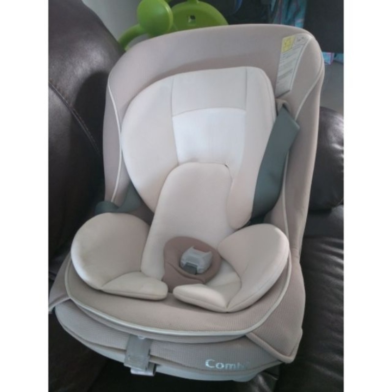 คาร์ซีท combi