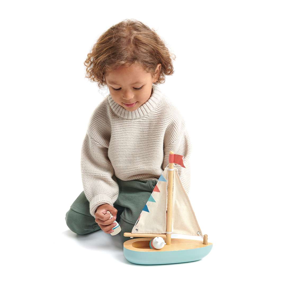 Tender Leaf Toys ของเล่นไม้ ของเล่นบทบาทสมมติ เรือใบของสองเพื่อนซี้ Sailaway Boat