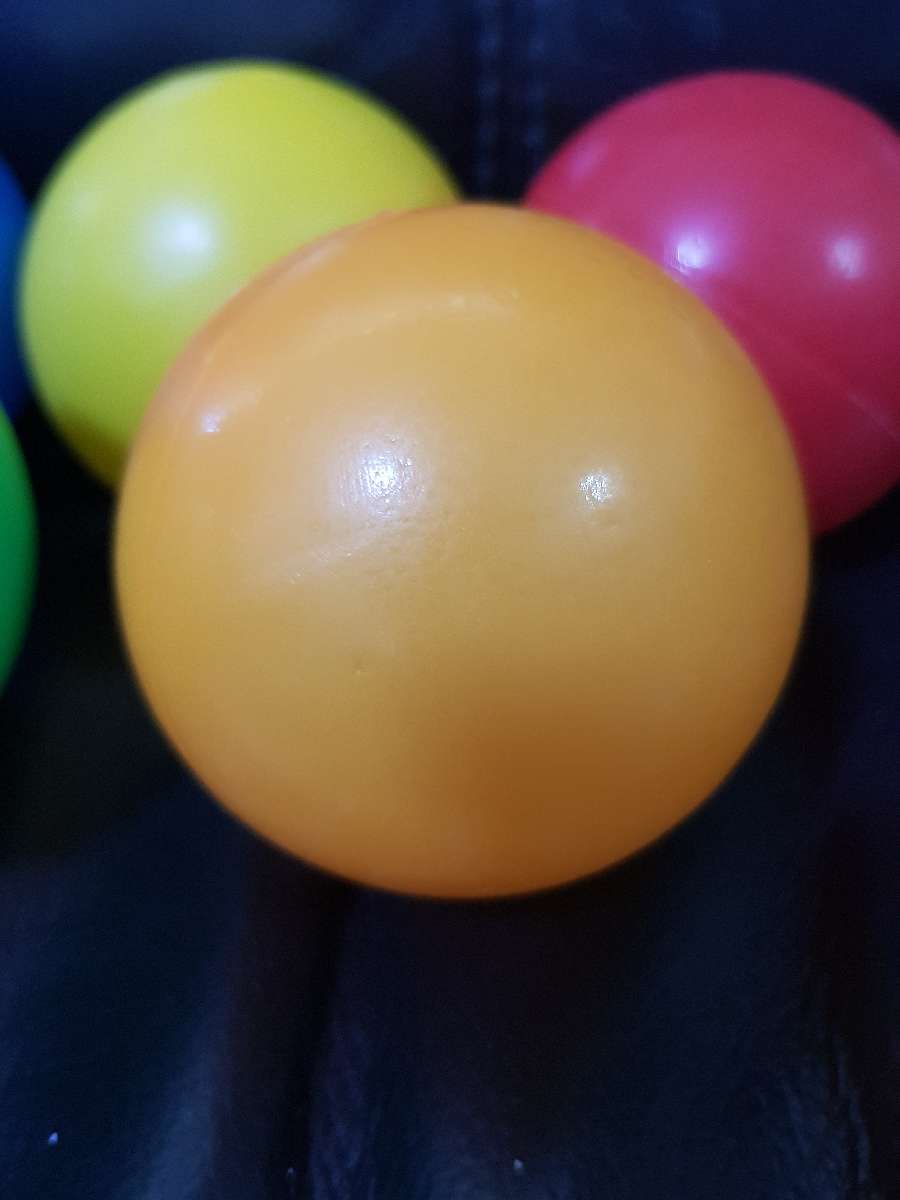 ลูกบอลเด็ก จำนวน 360 ลูกแถมจุกดูดผลไม้