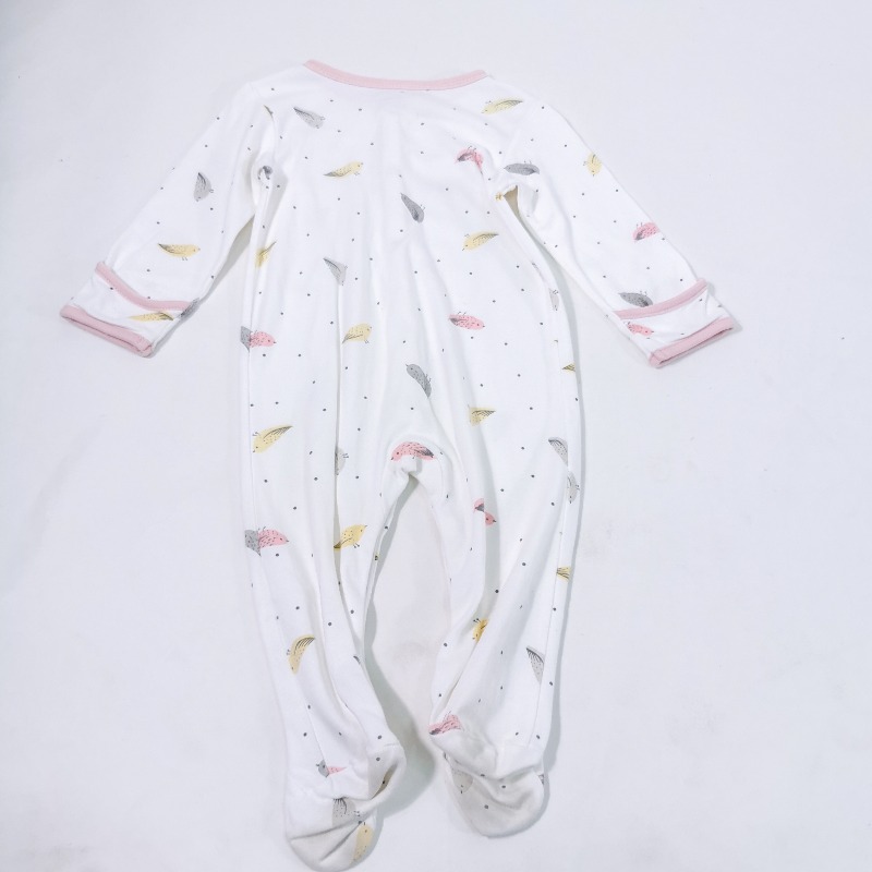 MAMAS & PAPAS ชุดนอนเด็กทารก ชุดจั๊มสูทขายาว  9-12 เดือน  น้ําหนัก 10 กก. สูง 80 ซม สีขาว