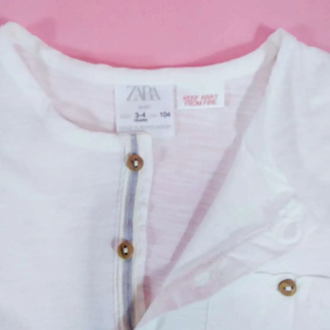 ZARA เสื้อยืดแขนยาวสีขาวไซส์ 3-4y,104cm