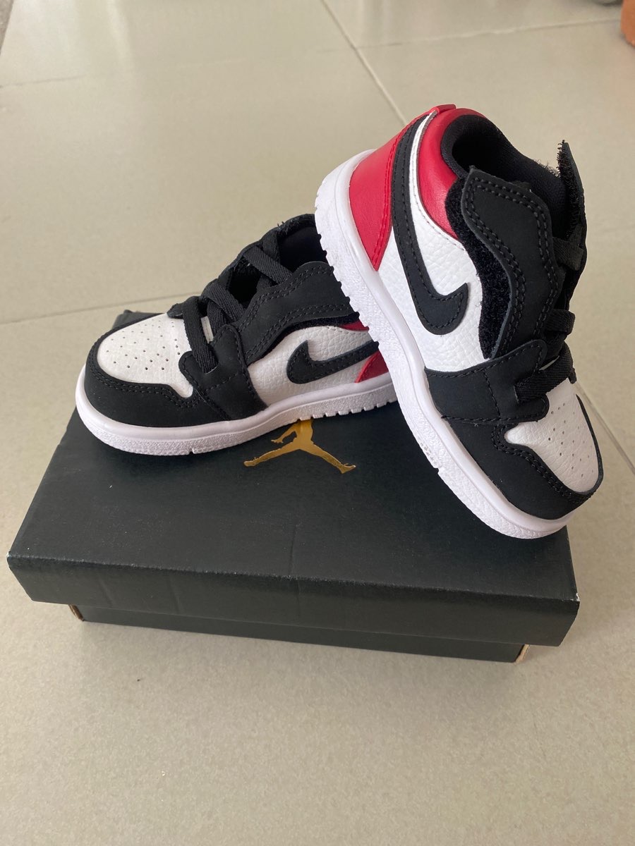 NIKE shoe for Kid