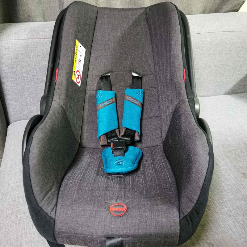 Oyster  carrier carseat