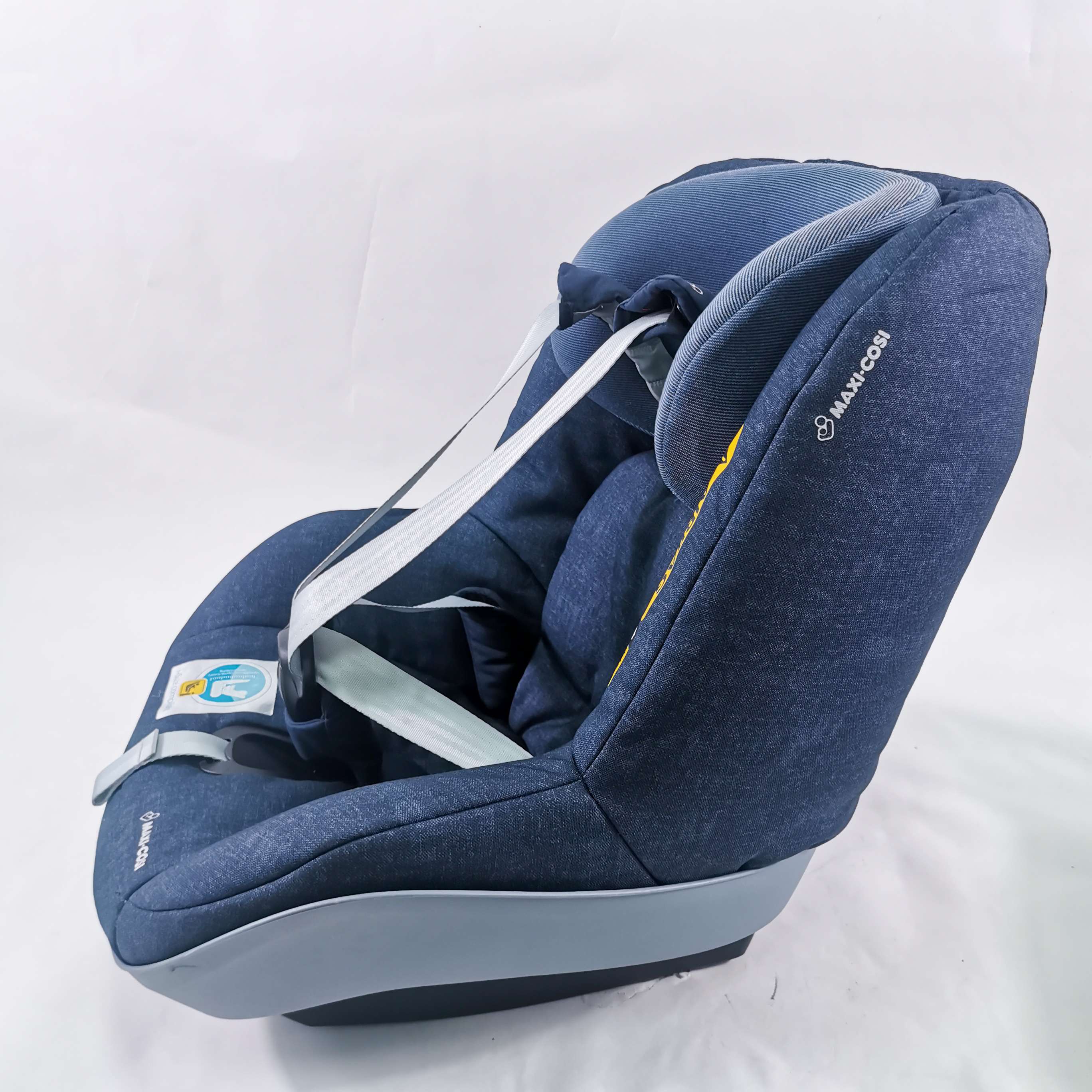 คาร์ซีท  Maxi Cosi รุ่น 2way Family พร้อมฐาน isofix