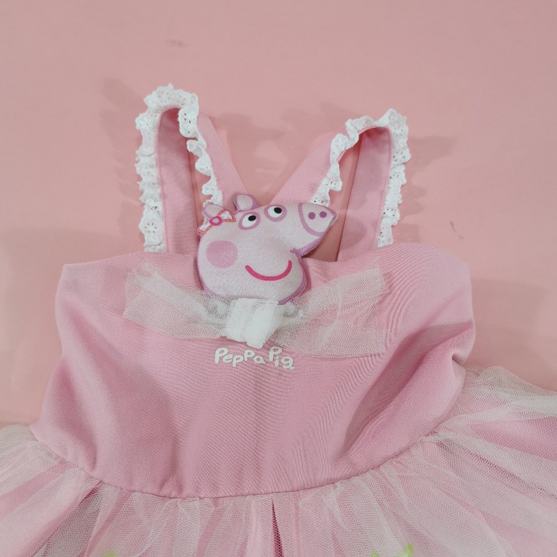 ชุดเดรส peppa pig Size S สภาพใหม่มาก สีสดน่ารักมาก