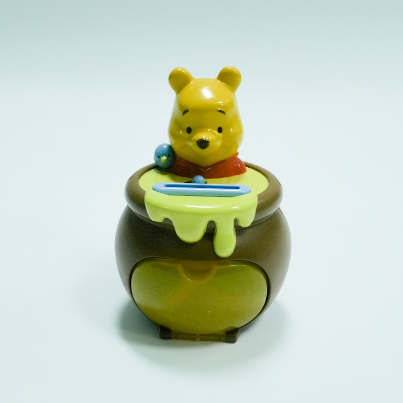 TOMY Disney for The First time English Counted by Coin Pot Winnie The Pooh