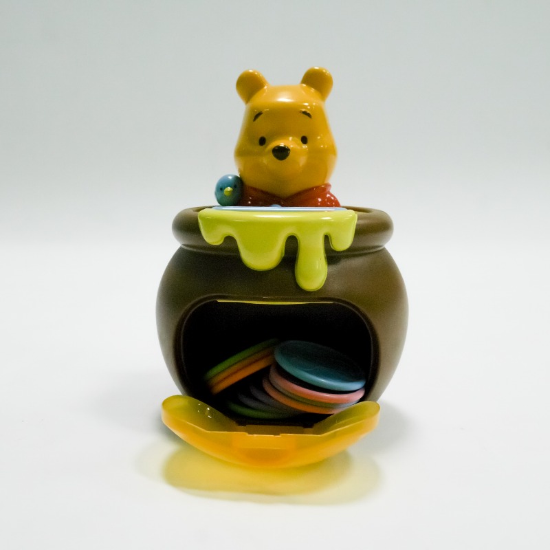 TOMY Disney for The First time English Counted by Coin Pot Winnie The Pooh