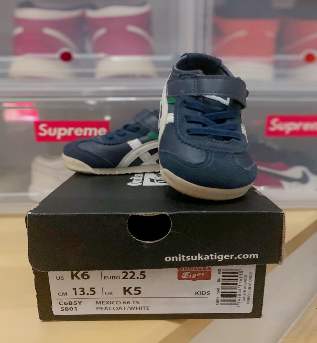 รองเท้า onitsukatiger 