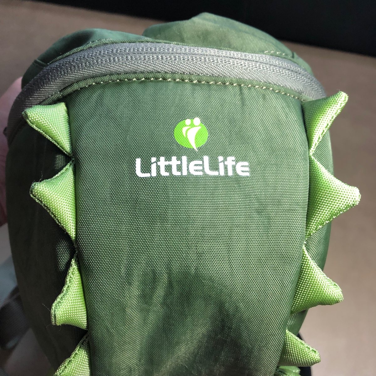 LittleLife Crocodile Toddler Backpack with Rein  กระเป๋าเป้ สะพายหลังจูงเด็ก ลายจระเข้น้อย