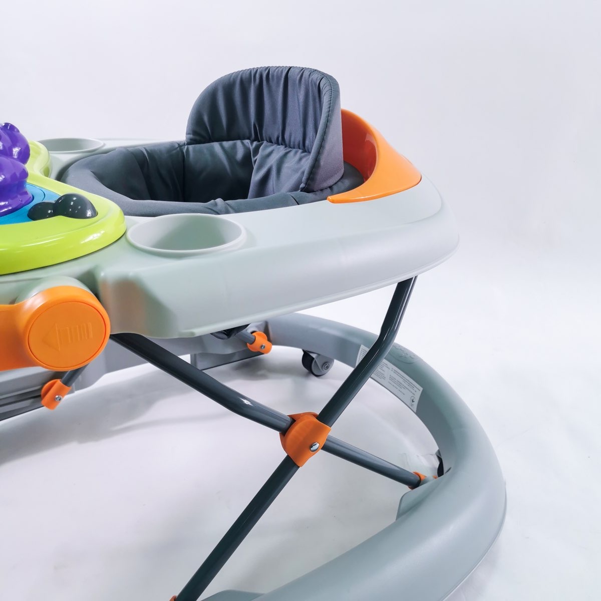รถหัดเดินวงกลม  Chicco Walky Talky Baby Walker XNcM