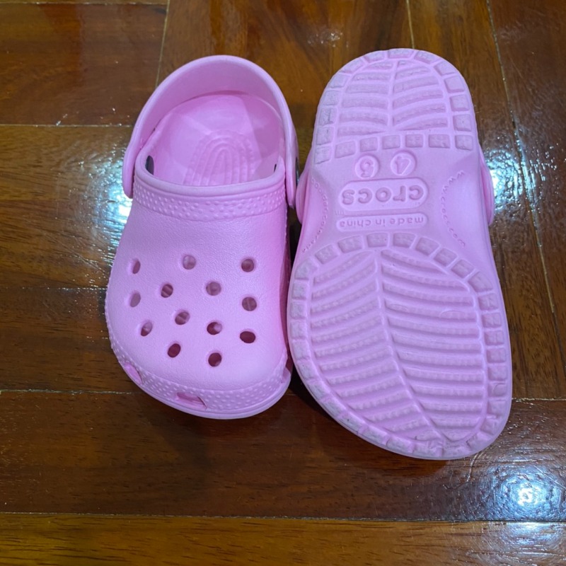 รองเท้า Crocs แท้