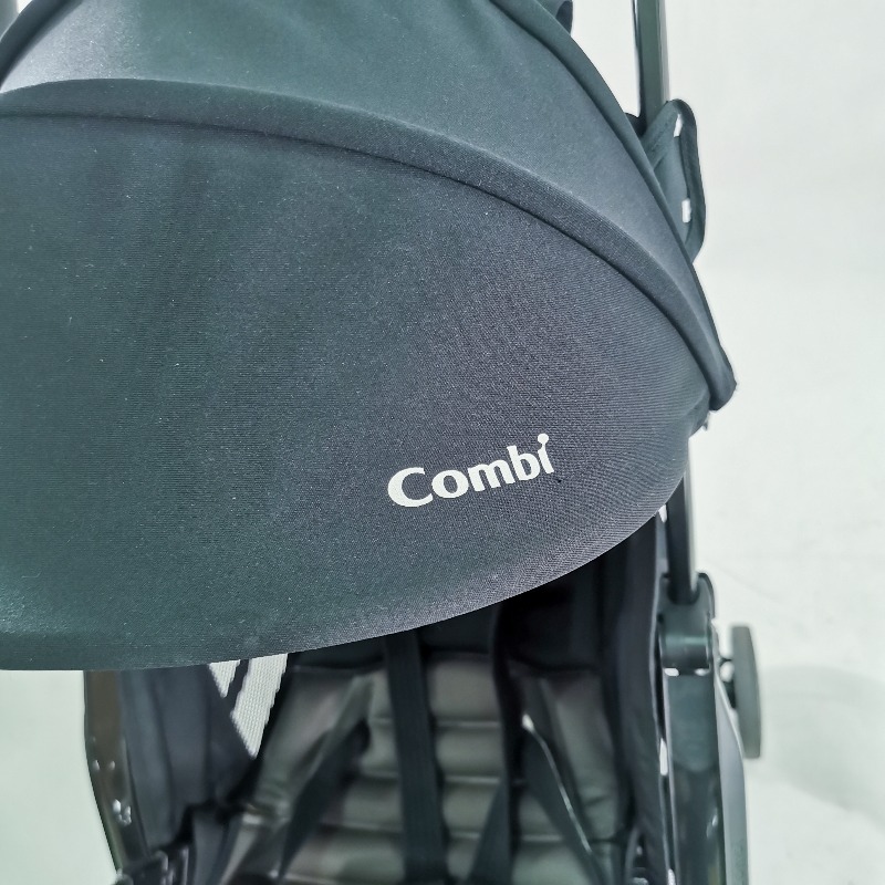 รถเข็น Combi F2 Stroller สภาพ80% ซื้อปี2017 สีดำ