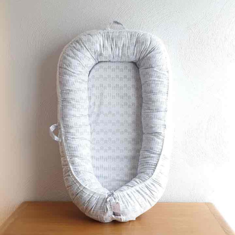 Soft baby nest cushion