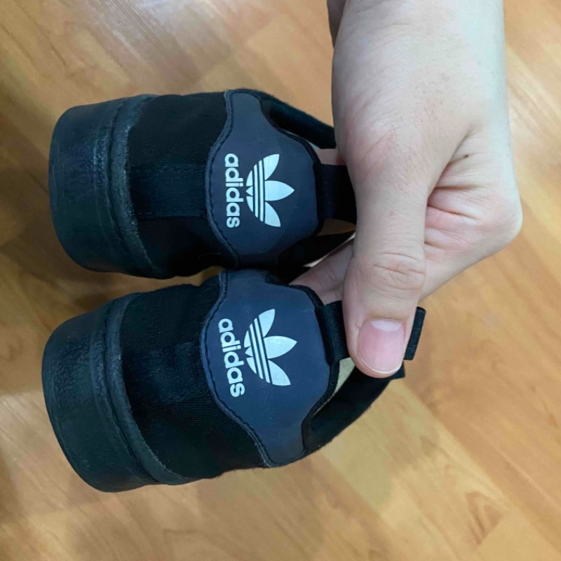 รองเท้าเด็กชาย Adidas 360C