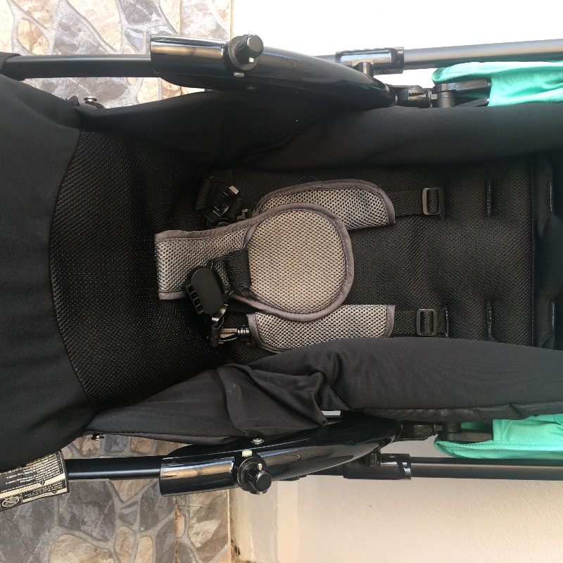 รถเข็นเด็ก (Baby Stroller)