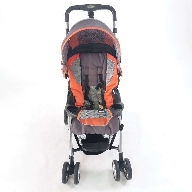 รถเข็นเด็ก Combi Cosmo Lightweight Stroller 