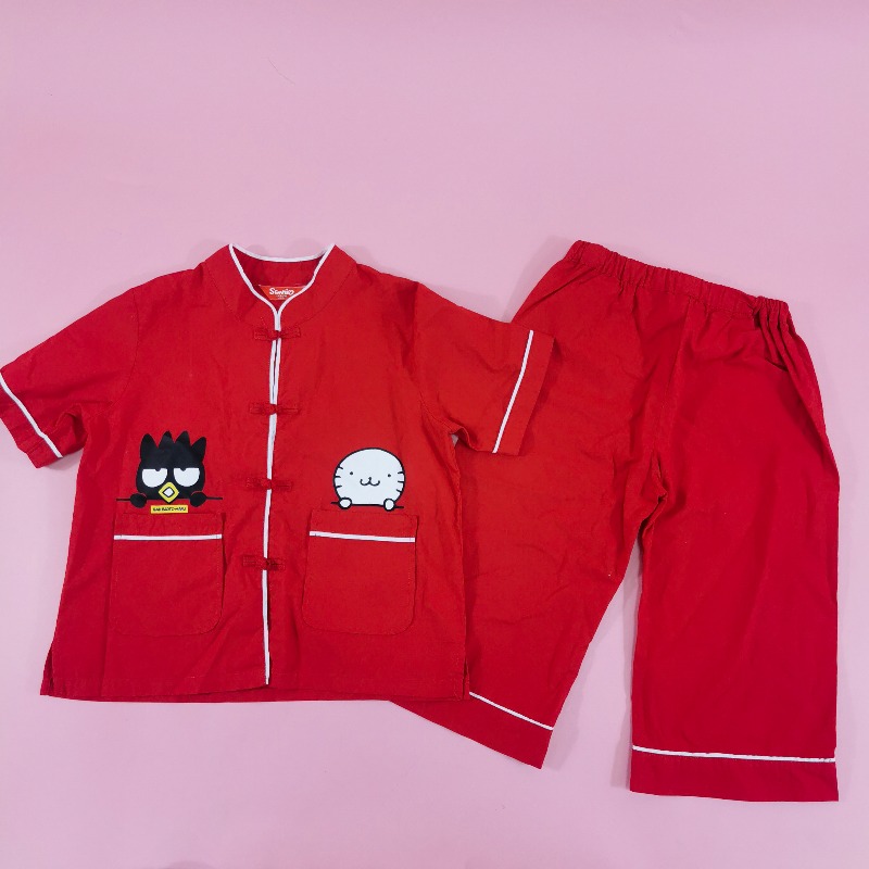 SANRIO เสื้อยืดและกางเกงเด็กชาย Hello Kitty Size105