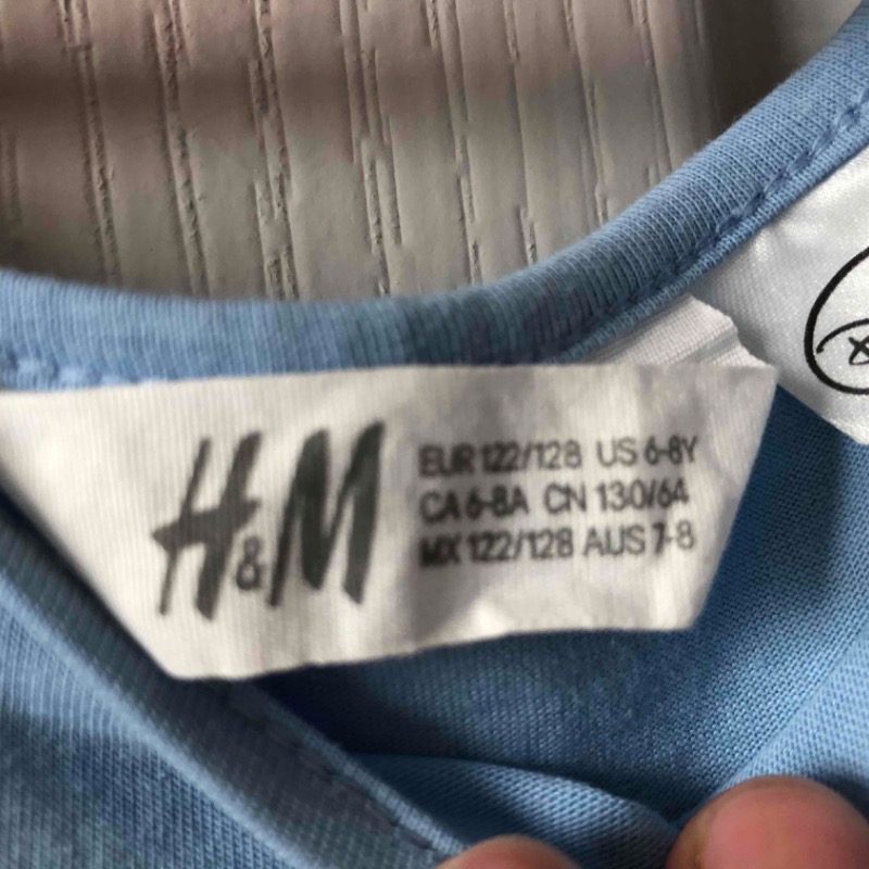 เดรสเเขนกุด H&M สีฟ้า ลาย Frozen2