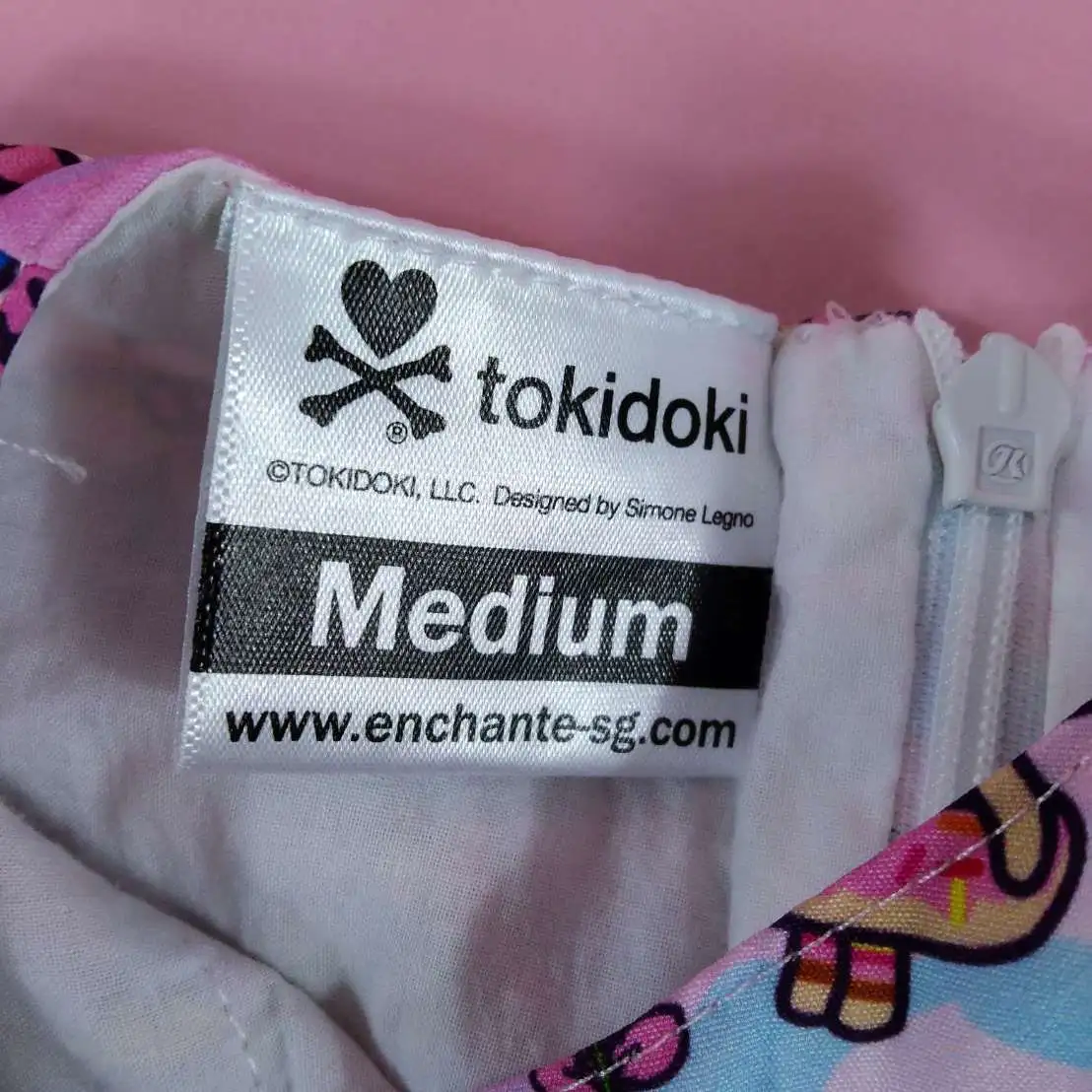 Medium เดรสกระโปรงลายการ์ตูน tokidoki