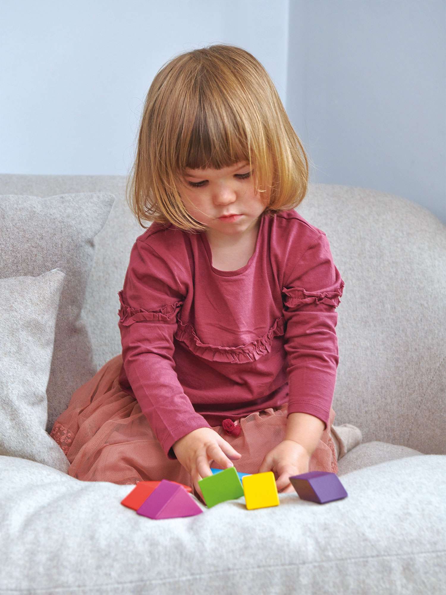 Tender Leaf Toys ของเล่นไม้ ของเล่นเสริมพัฒนาการ ออกแบบบล็อกแม่เหล็ก Designer Magblocs