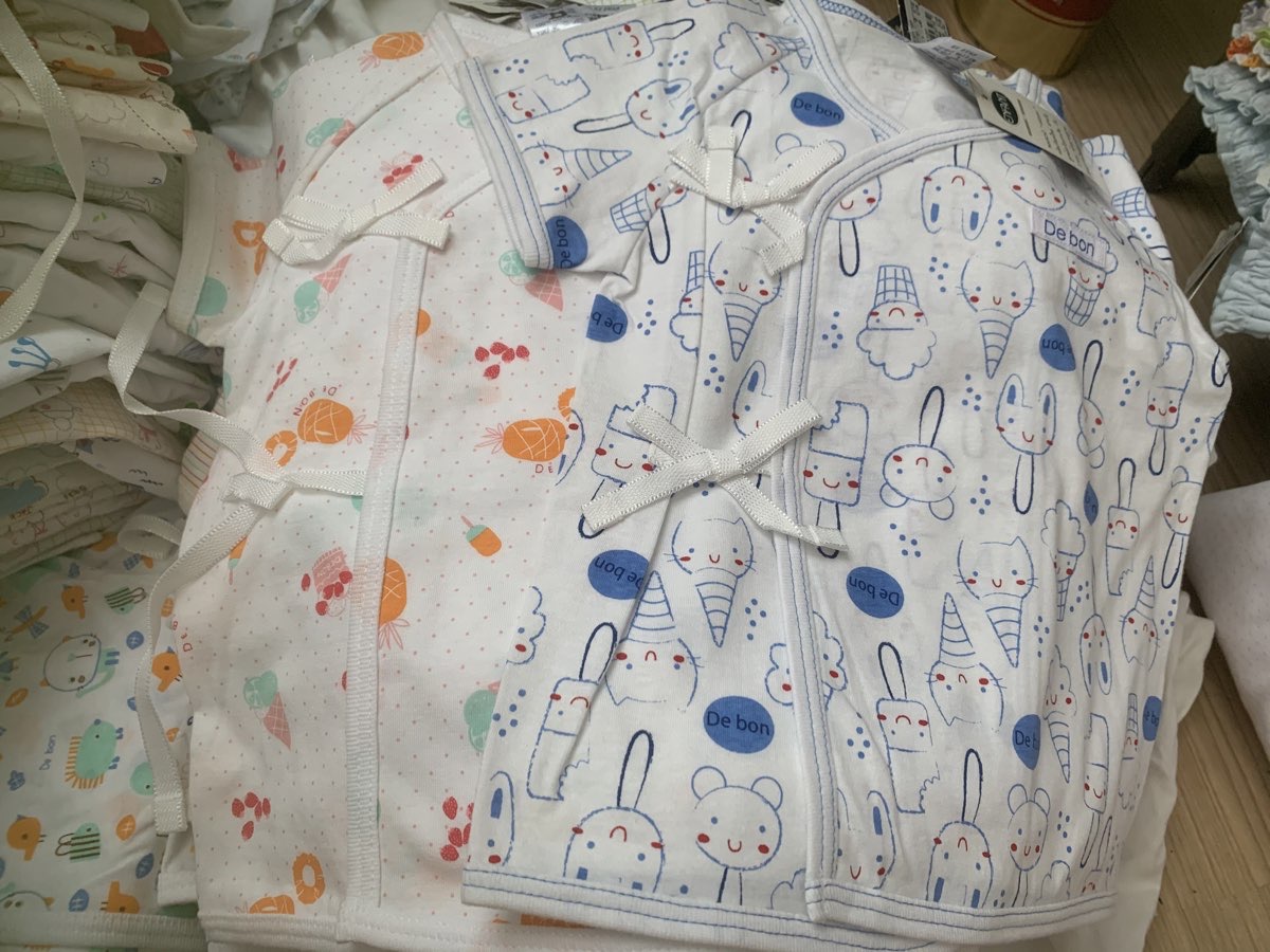 เสื้อ 